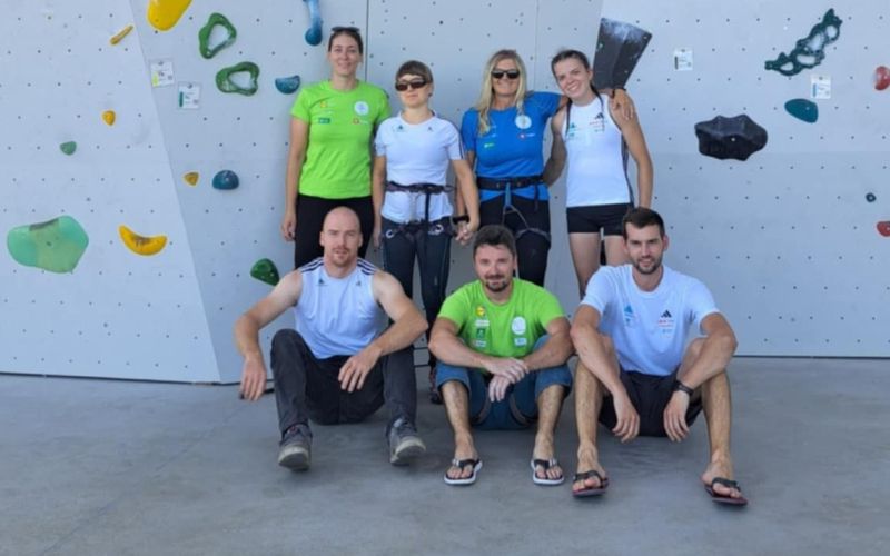 Paraplezalna reprezentanca.jpg