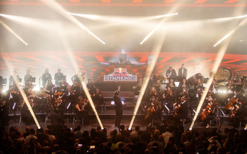 DJ Umek, Simfonični orkester Cantabile - Simfonični orkester Cantabile je poskrbel, da je bilo vse n