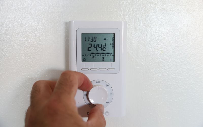 termostat, eko sklad, obnova, energetska varčnost, ogrevanje