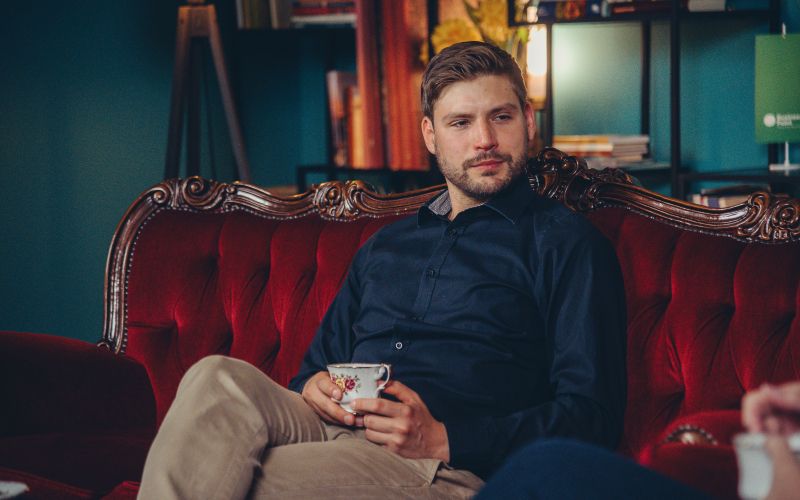 gregor-donša, kavč, podkast