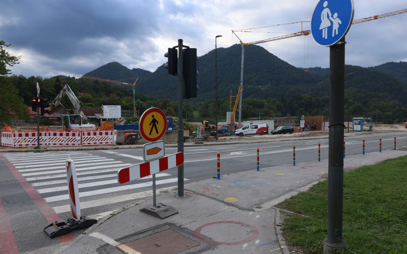 Gradbišče na Polulah