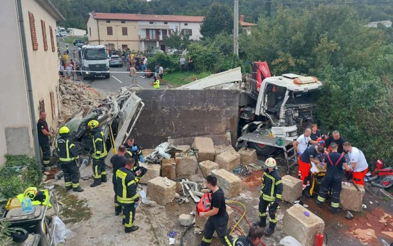 tovornjak, sveti anton, trk.jpg