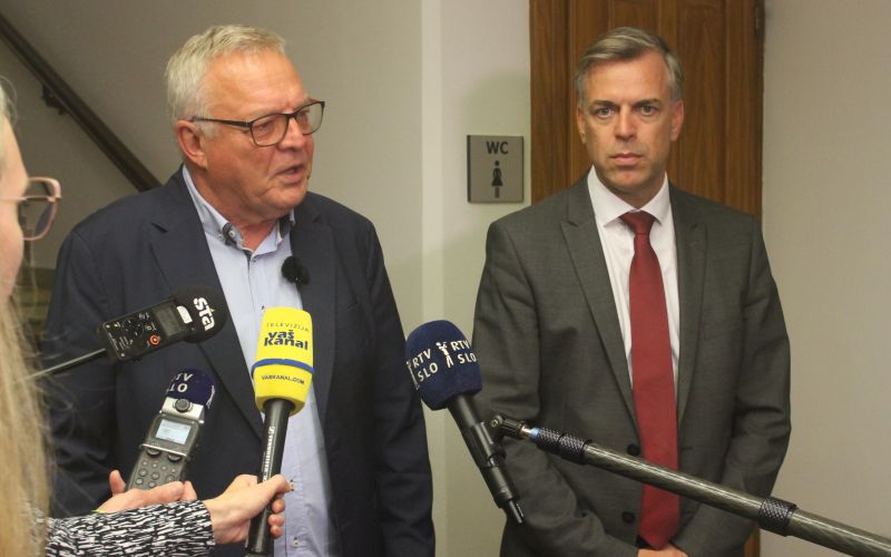 minister-joze-novak, obisk-v-novem-mestu