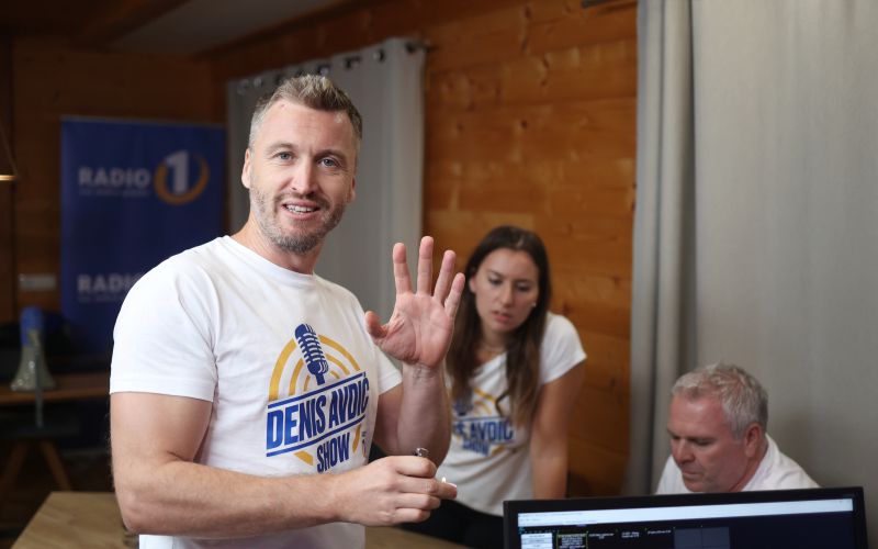 Radio 1, brezčasni denis avdić show 9