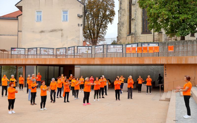 cg_oranzevci_telovadba_sola_zdravja.jpg