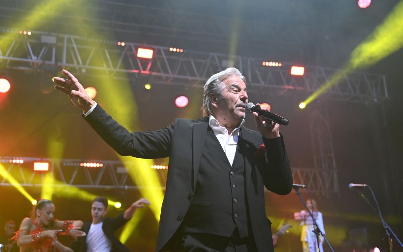 Davor Radolfi - !!!Davor Radolfi je v Križankah praznoval 40 let bogate kariere.