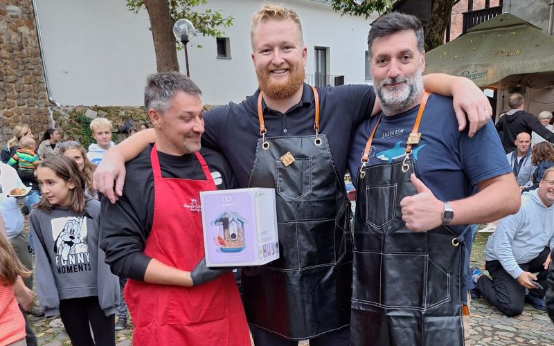 Najboljsi celski burger_zmagovalca.jpeg