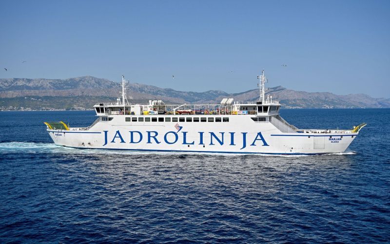 JADROLINIJA1.jpg