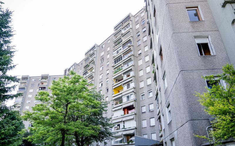stanovanje, blok, nepremičnine, ljubljana.jpg