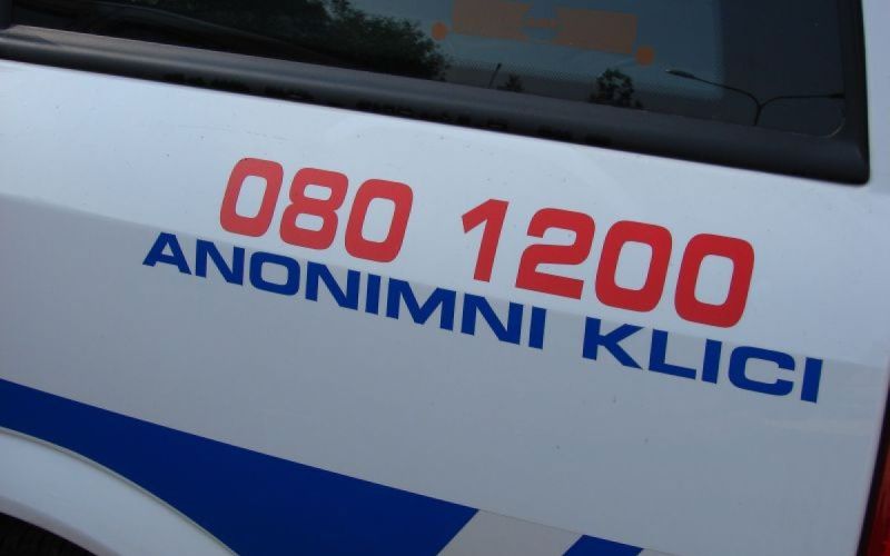 S PolicijaAnonimno.jpg