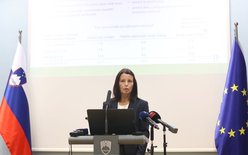 Barbara Japelj Pavešić s Pedagoškega inštituta,.jpg