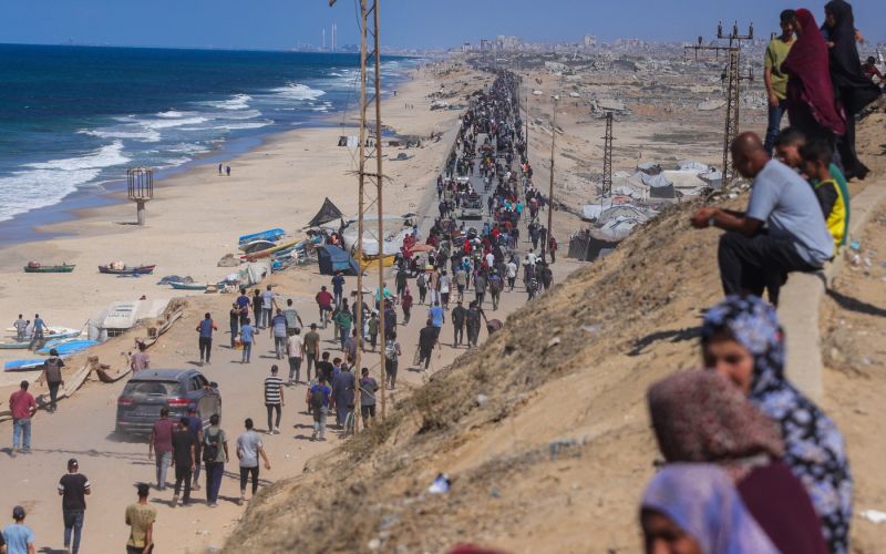 vračanje palestincev v gazo.jpg