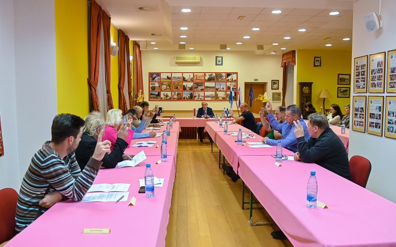 21.-redna-seja-občine-gornji-petrovci, franc-šlihthuber