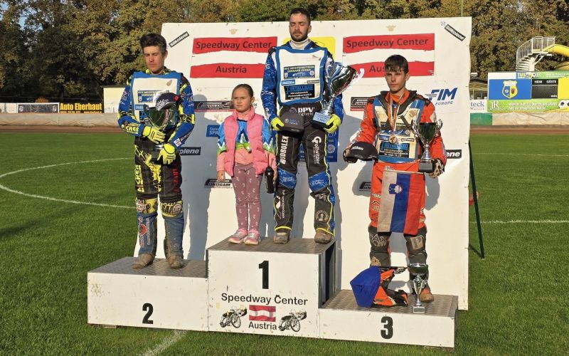 mureck stopnicke.jpg