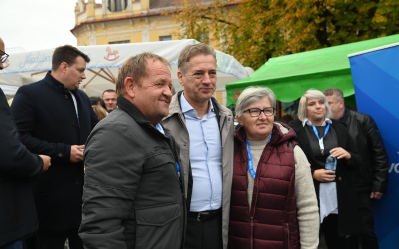trejzino-senje, robert-golob, vlada-republike-slovenije, trejzino-senje-2025