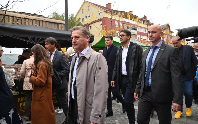 trejzino-senje, robert-golob, vlada-republike-slovenije, trejzino-senje-2025