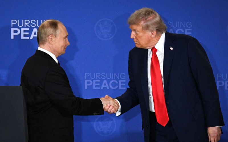 trump putin.jpg