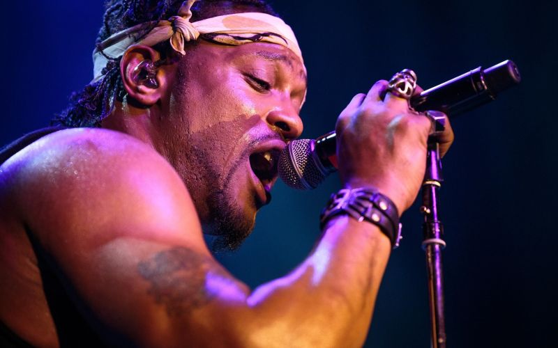 D’Angelo - !!!Po boju z rakom trebušne slinavke se je poslovil legendarni D'Angelo.