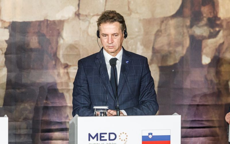 med9, robert golob, ciper.jpg