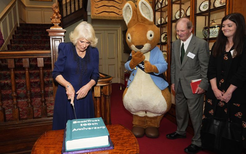 Kraljica Camilla, Peter Zajec - !!V kraljičini rezidenci so praznovali stoto obletnice organizacije