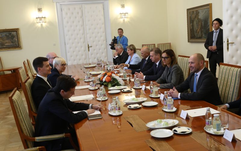 jansa golob pl.jpg