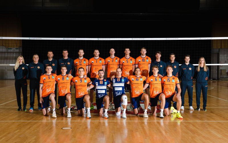 ACH Volley 2025-26.jpg
