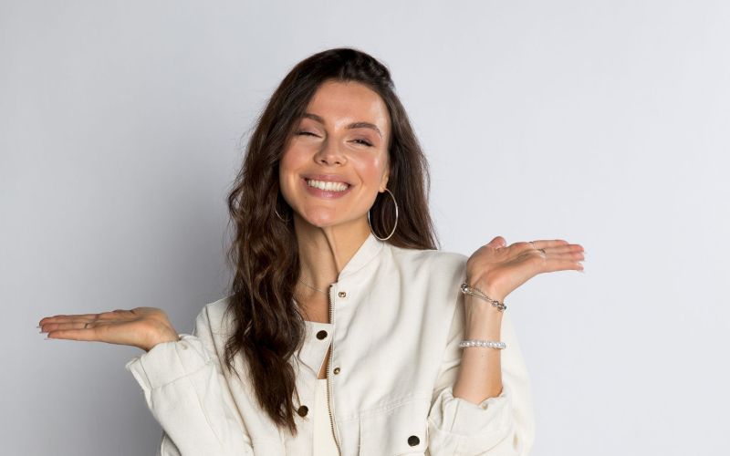 Vesno Ponorac te dni spremljamo v nadaljevanki Takšno je živlkjenje, kjer igra Izabelo Vouk.