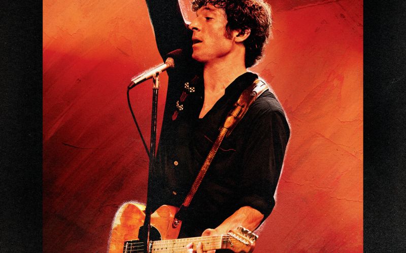 Springsteen premiera - Legendarnega Brucea Springsteena je upodobil Jeremy Allen White.