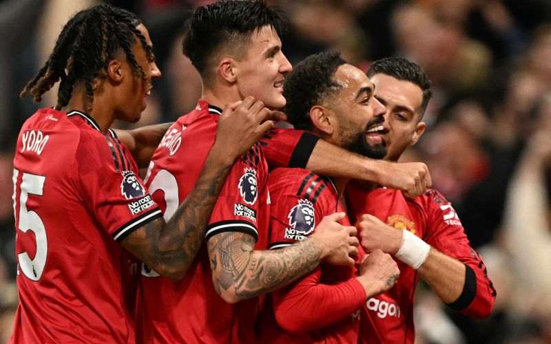 Matheus Cunha benjamin sesko 25 pm.jpg