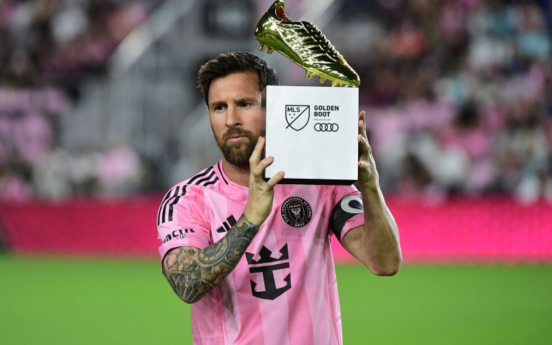 messi 25 pm.jpg
