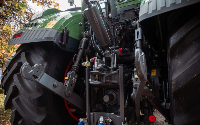 panvita, novi-traktorji, traktor