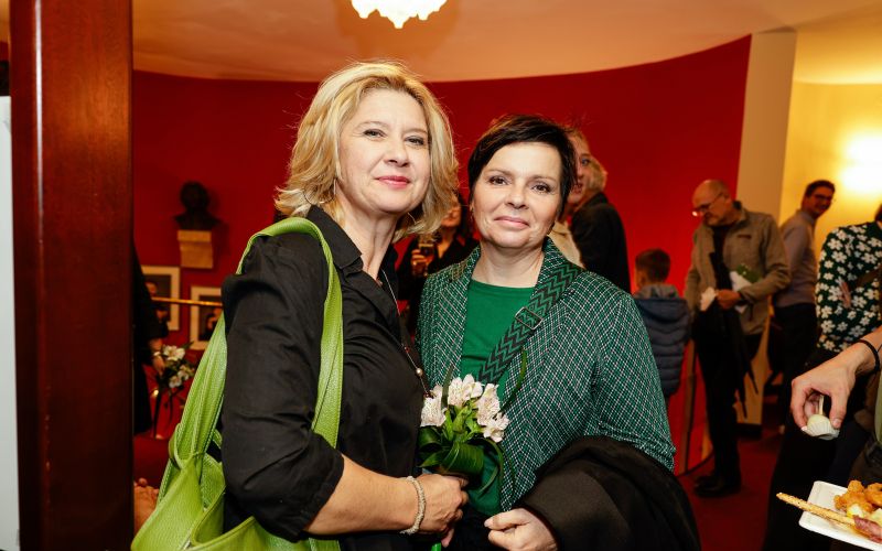 Vesna Slapar, Vesna Pernarčič