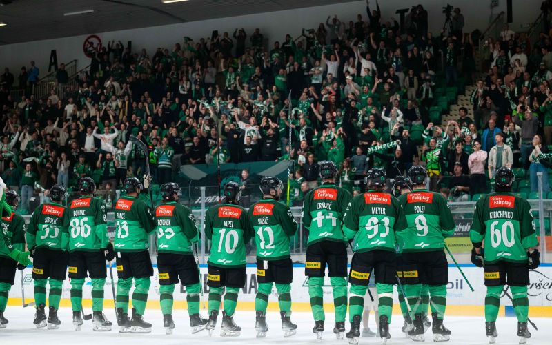 Novinarska konferenca na vlaku_photo Domen_jančič.jpg