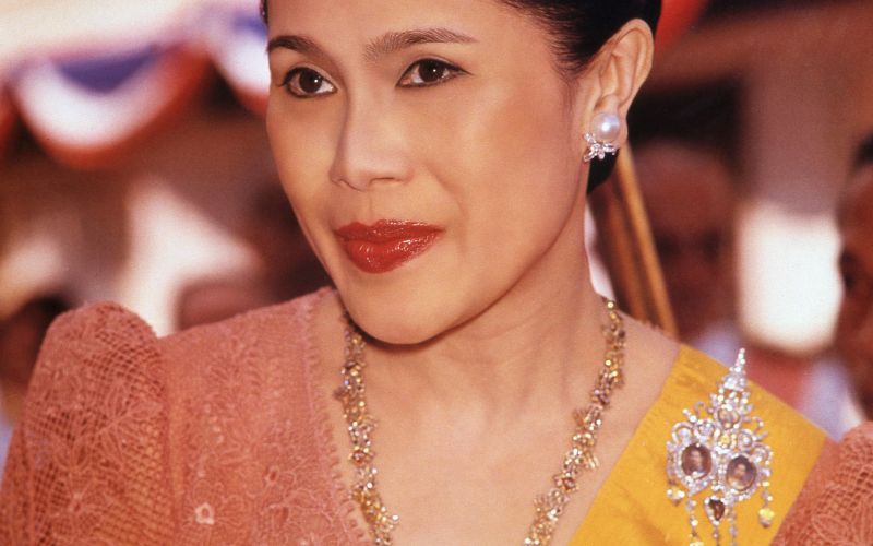 tajska, kraljica Sirikit - !!!Kraljica mati Sirikit je umrla v bolnišnici, stara 93 let.