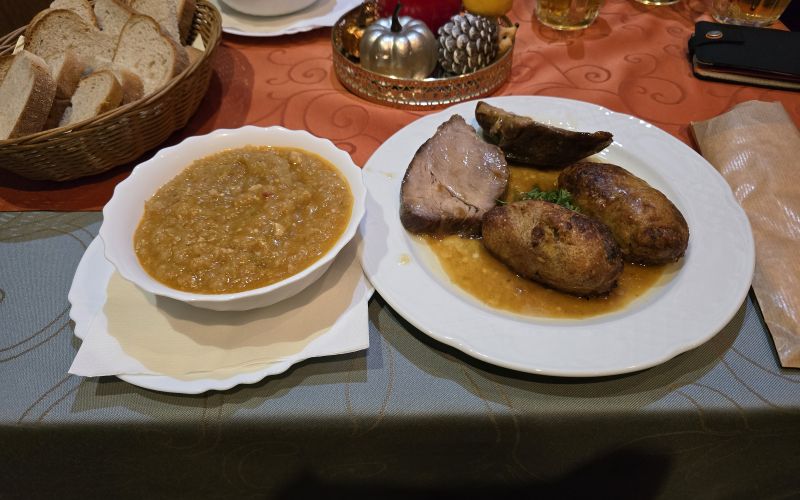 simbolična, koline, klobase, klobasa, prosene, prosena, krvavice, repa