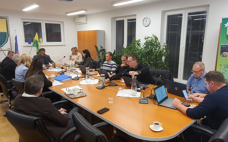 hb_Seja Trnovska vas.jpg