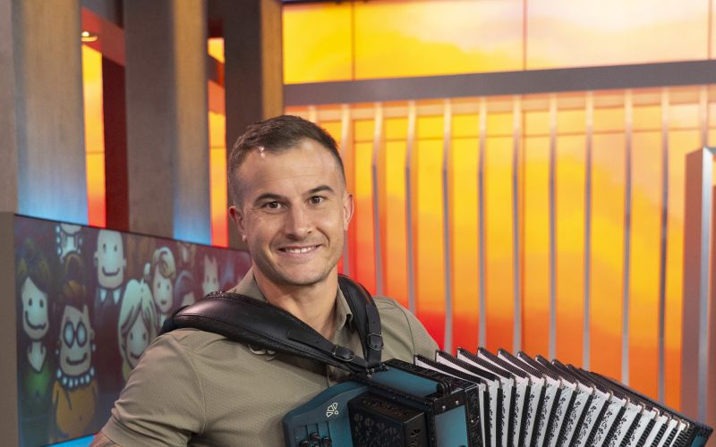 Anže Zavrl, Veseljak