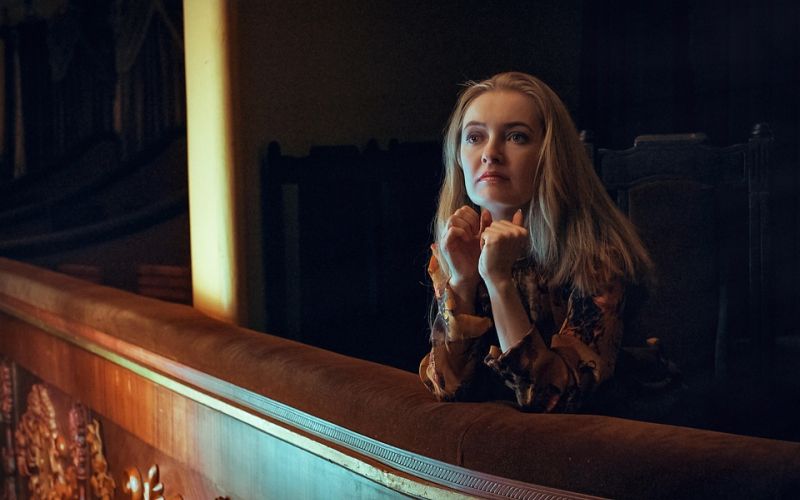 Ženska, gledališče