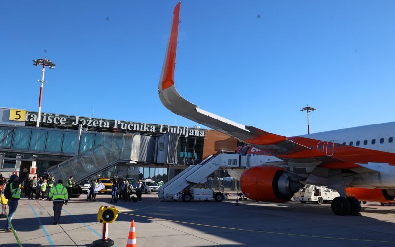 letalisce, brnik, easyjet