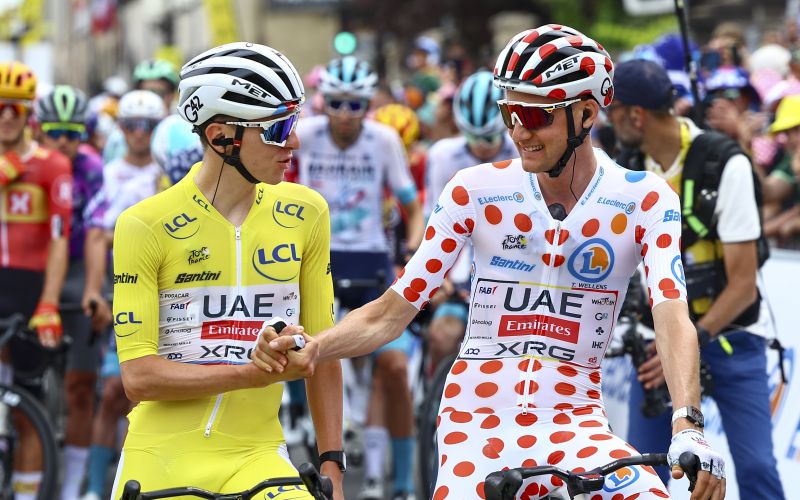 Tim Wellens in Tadej Pogacar 25.jpg