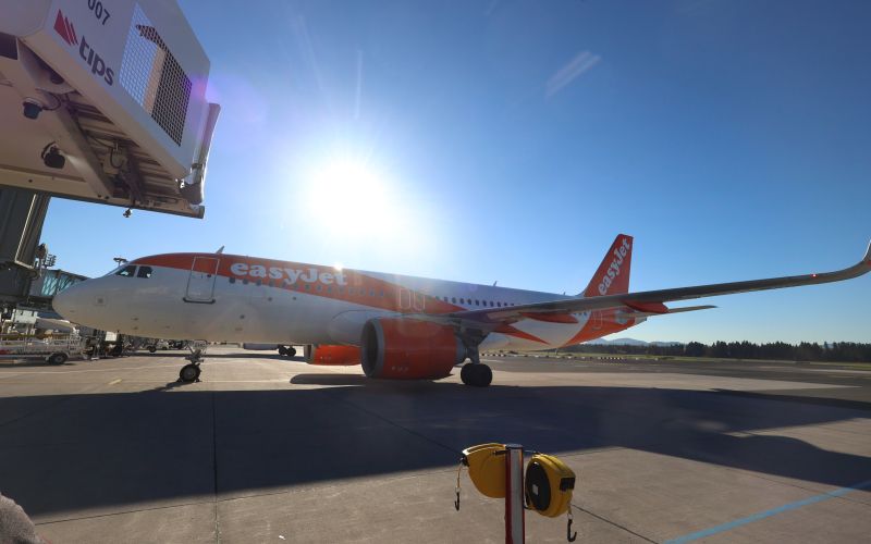 letalisce, brnik, easyjet