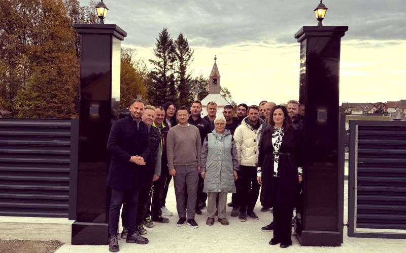 hb Pokopališče Sveta Trojica.jpg