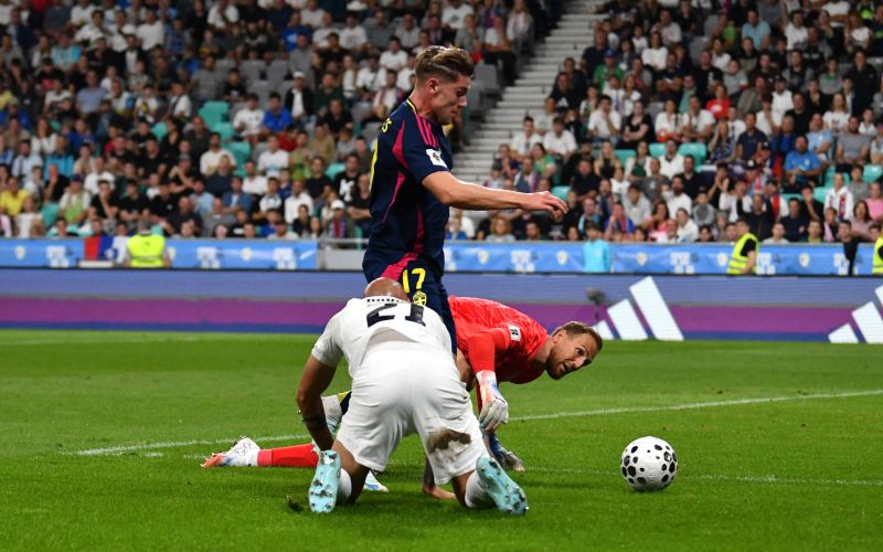 viktor gyokeres jan oblak.jpg