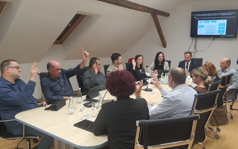 hb Občinska seja Sveta Trojica.jpg