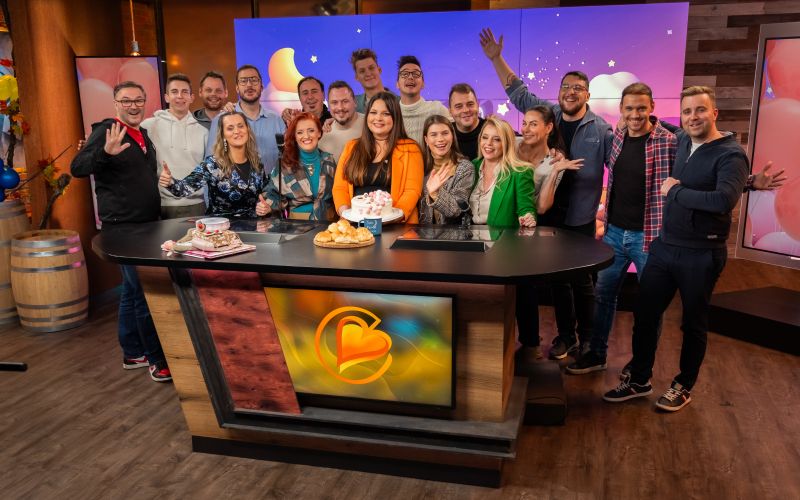 Eva Šolinc v Vip petku: Vse Veseljake imam zelo rada, pogrešam vas že zdaj«