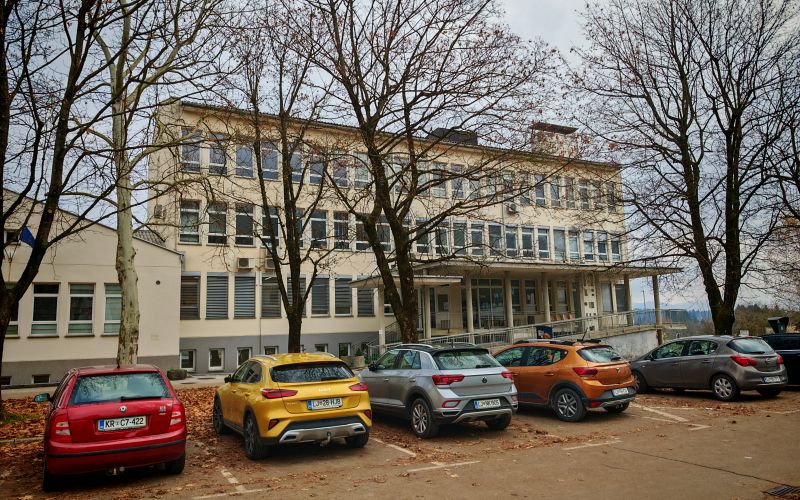 zd-kocevje, gimnazija-kocevje