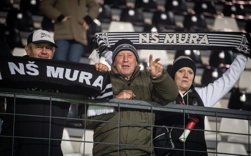 mura, koper, 1snl, gledalci