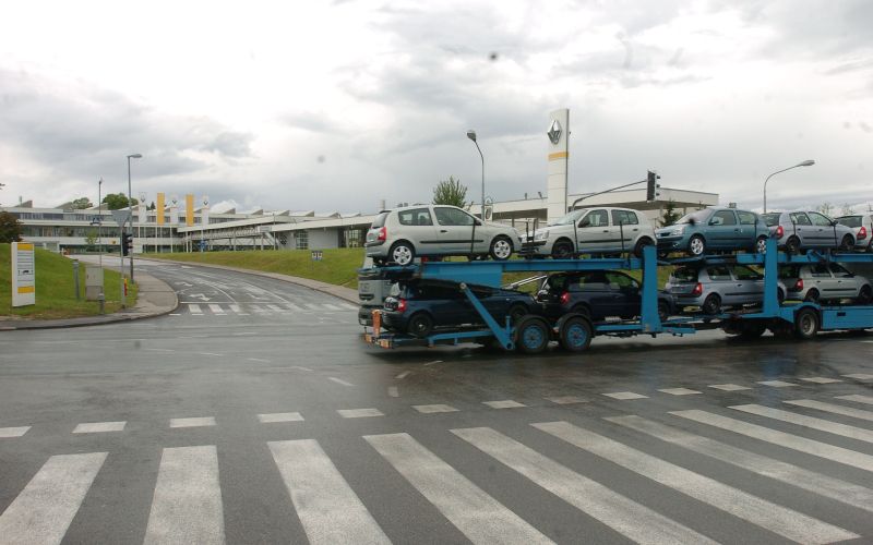 revoz, renault, novo mesto