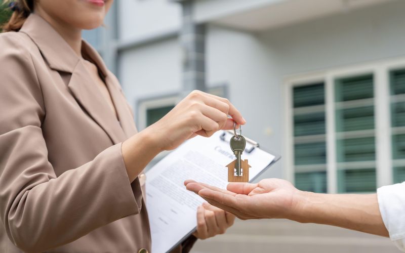 prodaja-nepremicnine, agent