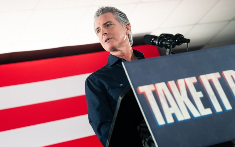 Guverner Kalifornije Gavin Newsom .jpg